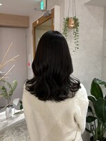 ユッカ 梅田(YUCCA) 【 YUCCA 】大人可愛い20代30代ナチュラルブラック/ミディアム