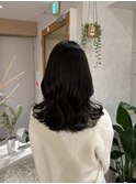 【 YUCCA 】大人可愛い20代30代ナチュラルブラック/ミディアム