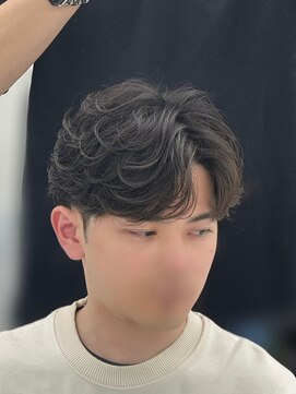 センス 渋谷 宇田川交番前(SENSE) 韓国メンズヘア/カルマパーマ/ニュアンスパーマ*渋谷/MEN'S/眉毛