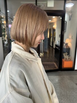 ヘアアンドスペース ベロン(hair&space velon) ミルキーボブ