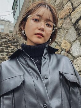 イー(E)の写真/<光に透けるようなカラー>カラー×髪質改善でナチュラル柔らかい印象に♪女性らしさが増すスタイルをご提供