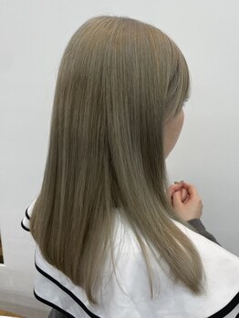 リカロヘアー(Ricaro hair)の写真/ナチュラルな透明感カラーやハイトーンも得意◎ぴったりなカラーがみつかる♪【学割U24/宇品】
