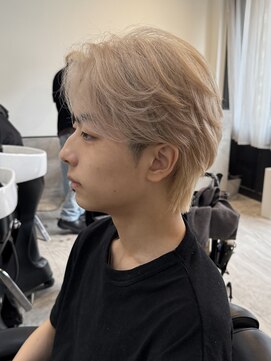 アルトラ(ALTLA) メンズセンターパート×ホワイトミルクティー