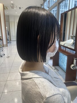 アース 静岡駅前店(HAIR&MAKE EARTH) bob style