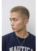 【短髪ハイトーンで一気に垢抜け】