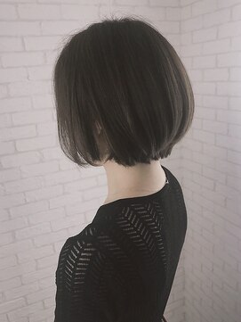 ラヴリア クルメ(LOVERIA KURUME) ≪LOVERIA KURUME/久留米≫ナチュラルボブ