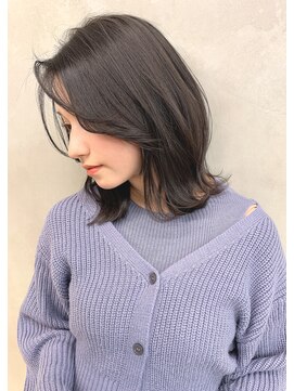 ロゼ 六甲道(ROSE) 暗髪　アッシュブラック　外ハネロブヘア