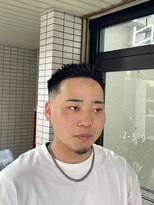 ウェルネス(Wellness) スキンフェードツイストスパイラルセンターパートサイドパート9