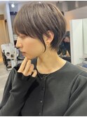 モードに大人可愛いダークアッシュイメチェンショートボブ