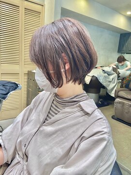 イル(ile) 斜めバング前下がりボブ/グレーベージュ/白髪可/30~60代お勧め