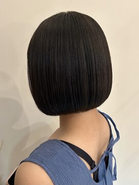 レリコ ニド(Relico-nid) 10代20代30代ナチュラルボブ×黒髪ボブ×大人ショートボブ