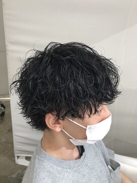 オーシャントーキョー(OCEAN TOKYO) 波巻きマッシュ(刈り上げツーブロック黒髪パーマ)