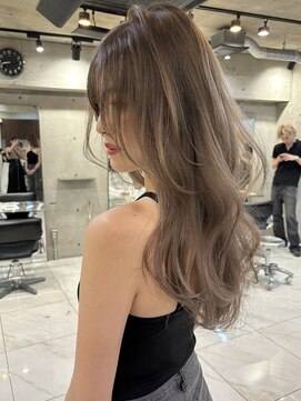 サイン 表参道(SIGN) 美髪エアリーロングピンクブラウン切りっぱなしボブハイライト