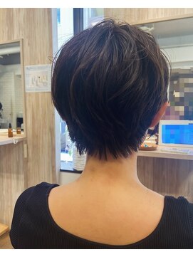 アンジュ ラヴィ(Ange Lavie) 柔らかショートヘアAn029