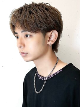 アーリー(Ali'i) 爽やかツーブロックナチュラルマッシュウルフカルマパーマ