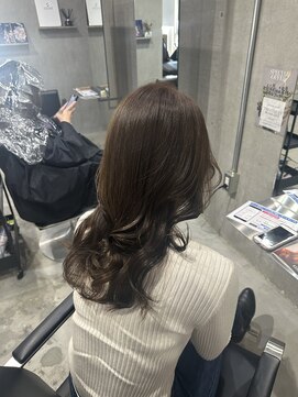 ラック(LUCK) グレージュ/船橋/くすみベージュ/細めハイライト