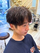 クラップス 横須賀中央店(CLAPS) センターパートスパイラルパーマツーブロック刈り上げメンズヘア