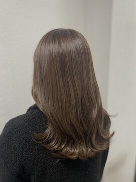 ジェナ(Jena) ライトベージュ