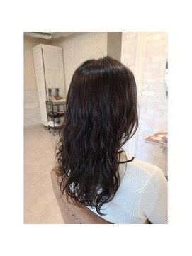 ヘアルーム ルシア(Lucia) ふんわりパーマ