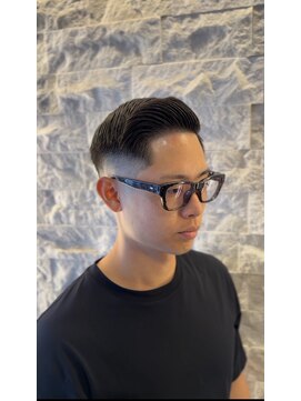 スマイルヘアー 大森店(Smile hair) サイドパートスタイル×スキンフェード