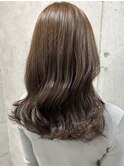 黒髪クラゲヘアーオリーブグレー小顔ココアベージュ