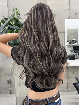 リノート バイ エゴル 名古屋(LINOET by ENGOL) 【手島カミラ】人気No.1グレージュハイライト