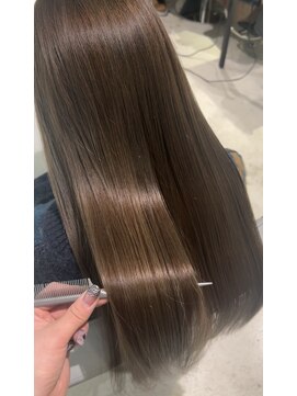 オリーブアッシュ