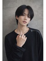 ベル 新宿(Belle)&nbsp;フェザーパーマ/センターパート/ツーブロック/シャドウパーマ