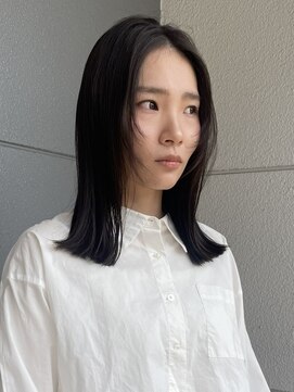 ヘアーアイストゥーレ(HAIR ICI TRE) ミディアムレイヤー顔周りレイヤーボブレイヤー似合わせカット