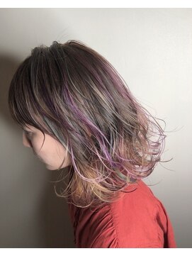 カラフルハイライト デザインカラー L ヘアーリゾート ルーチェ Hair Resort Luce のヘアカタログ ホットペッパービューティー