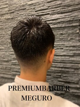 プレミアムバーバー 目黒店(PREMIUM BARBER produce by HIRO GINZA) かきあげショートスタイル