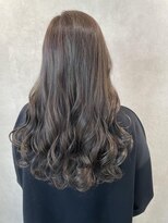 ミューバイケンジ(miu by KENJE)&nbsp;miu&伊藤夏海 白髪ぼかしハイライト×オリーブベージュ◎