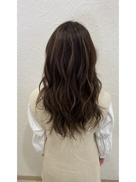 リー ルーチェ 布施(Lee Luce) デザインカラー♪ベージュスタイル☆【真栄田】