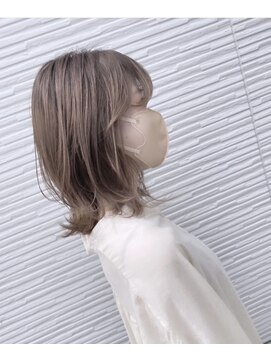 モアナバイヘッドライト 曽根店(Moana by HEADLIGHT) Moana#レイヤーボブ#アッシュベージュ#ハイライト