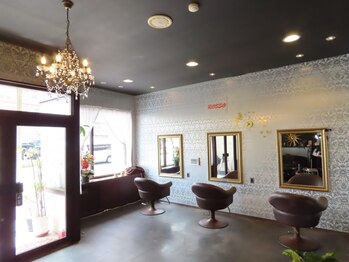 ヘアロッソ (hair ROSSO)の写真/【オープン10年以上】3席のみのプライベート空間。マンツーマン施術で周りを気にせずゆっくりとくつろげる*