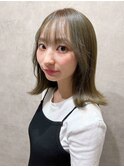 20代30代オリーブカラー×ナチュラル×小顔×切りっぱなし