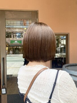 ココカラヘアー ニコ(cococara hair nico) ベージュ/アッシュ/ボブ/顔まわりカット/トリートメント