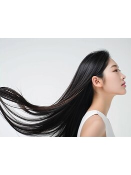 【烏丸御池】くせ毛は伸ばすだけじゃない！くせ毛を生かしたスタイルで、あなたの魅力を引き立てます。