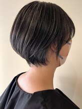 シリ アンド ブラント(siri and brunt)