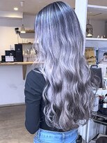 ブレイズヘアー(BLAZEhair) 【人気デザイン】ホワイトシャドールーツ×ブリーチ2回