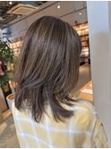 極細ハイライトでまろやかベージュ