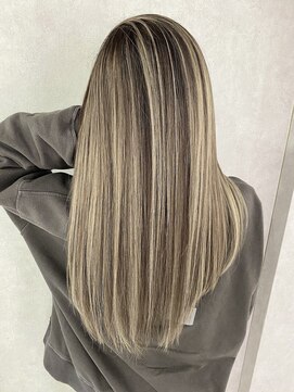 エル オオサカ 心斎橋店(L. OSAKA) バレイヤージュグラデーション_ビタミンカラー_Y45