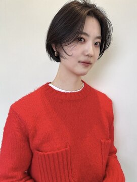 ユー(yew) ショートボブ／大人ボブ／ボブスタイル／黒髪スタイル