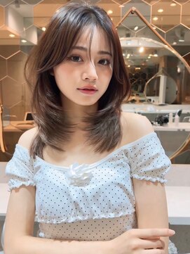 ハローバイシー 仙台(Hello by Sea) ミディアム×暗めカラー[デザインカラー/フェイスフレーミング]