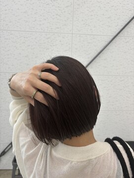 ビーヒアナウ N゜03 金沢駅西店(BE HERE NOW) 20代30代大人可愛い小顔ショートボブ切りっぱなしショート