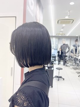 トニーアンドガイ 青山店(TONI & GUY) ブルーブラックイメチェンヘアスタイル美髪のススメ