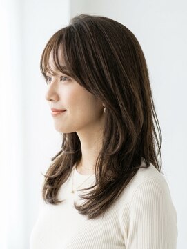 オアシスアヴェダ ザ・ペニンシュラ東京(OASIS AVEDA) セミロングレイヤーニュアンスパーマ日比谷有楽町20代30代40代