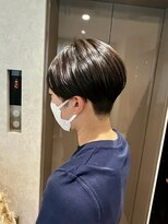クエ(QUE) 刈り上げショート/刈り上げ女子