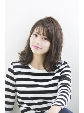 アロン(Allons Ginza) Allons【秋谷一洋】ナチュラルなミディアム×外ハネスタイル