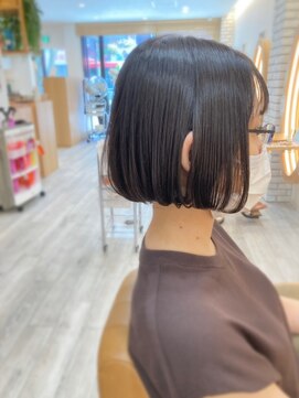 アドラーブル けやき通り店(adorable) 内巻きぱつっとボブ【ミニボブ】グレージュカラー　20代30代40代